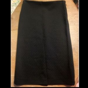 Stretchy pencil skirt